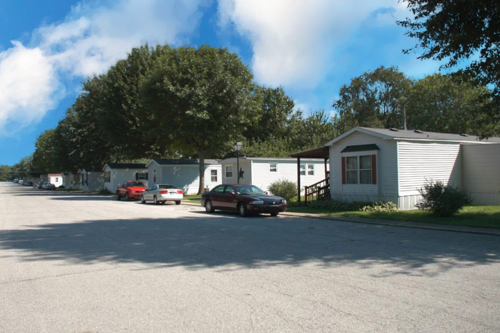Groves Community Entrance